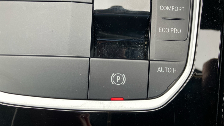 BMW 2 Series 218i [136] Sport 4dr DCT [Live Cockpit Prof] Petrol Saloon